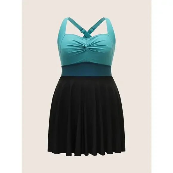 🔥SALE Size 14 16 1X Plus Size Heart Neckline Tummy Control Swim Dress BloomChic - Picture 7 of 7